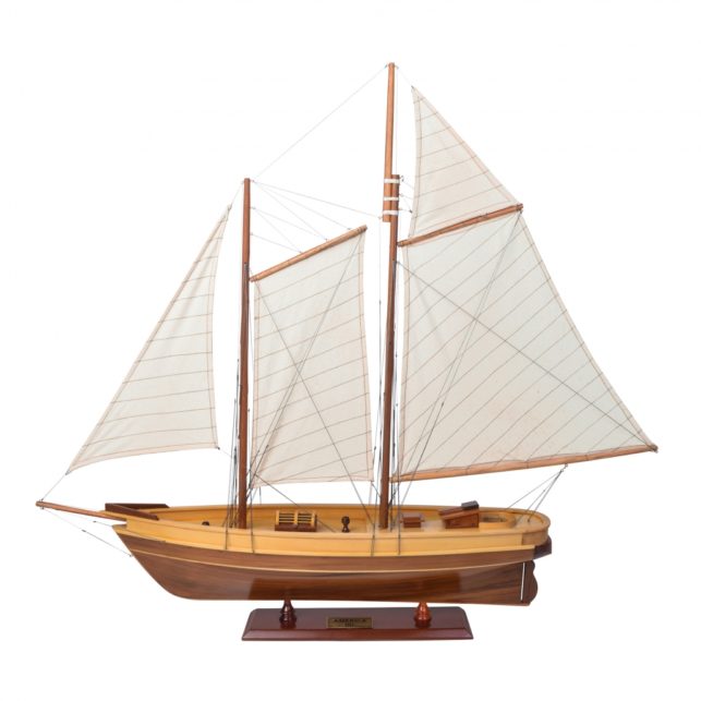 Yate America Pequeño – Maqueta